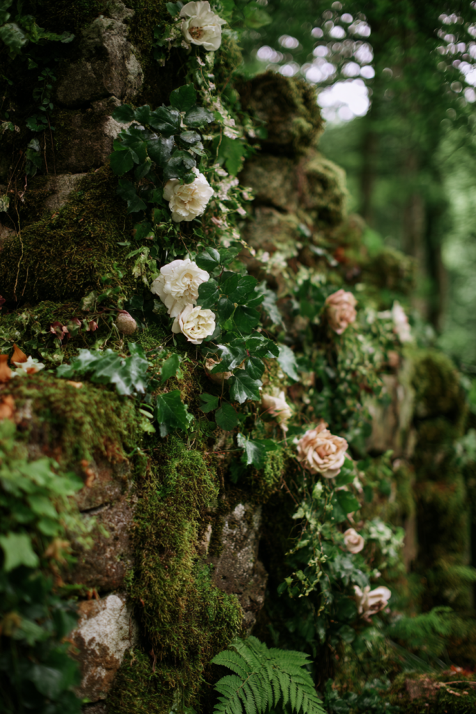 enchanted forest wedding decorations